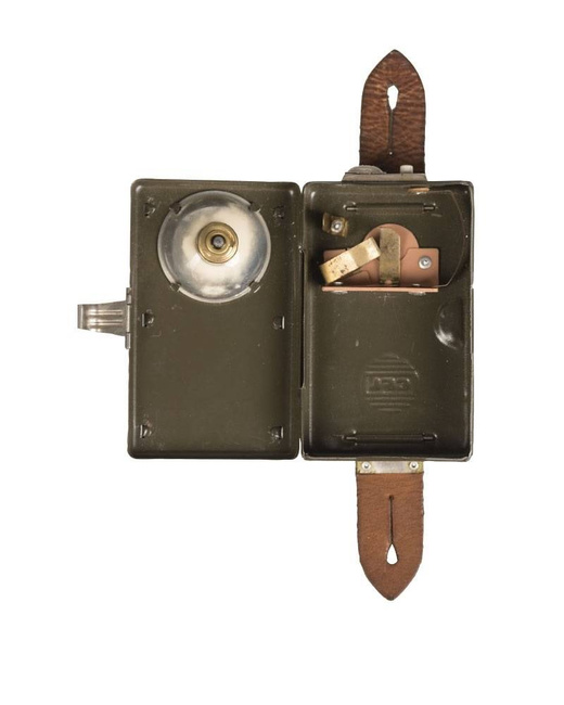 3 COLOURS FLASHLIGHT  - WITH LEATHER FLAP - POLISH MILITARY SURPLUS - USED