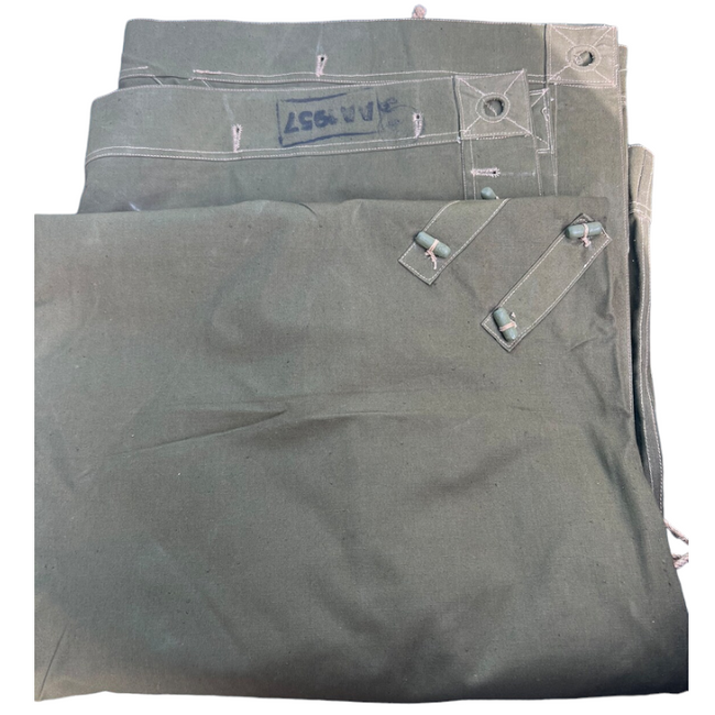 Foaie de cort, model rar din 1957 - verde pal - 1.80x1.80m - Surplus Armata Romana - Ca noua