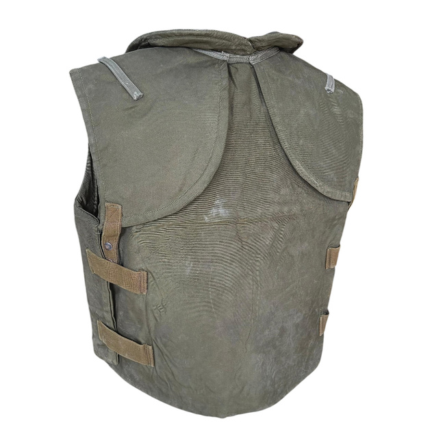 VESTA ANTIGLONT TIP M - SURPLUS MILITAR ARMATA ROMANA - DECOR - UZATA