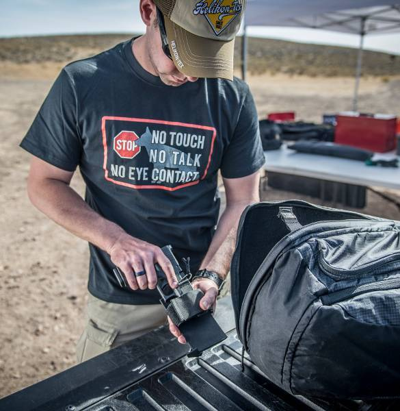 TRICOU (K9 - NO TOUCH) - HELIKON