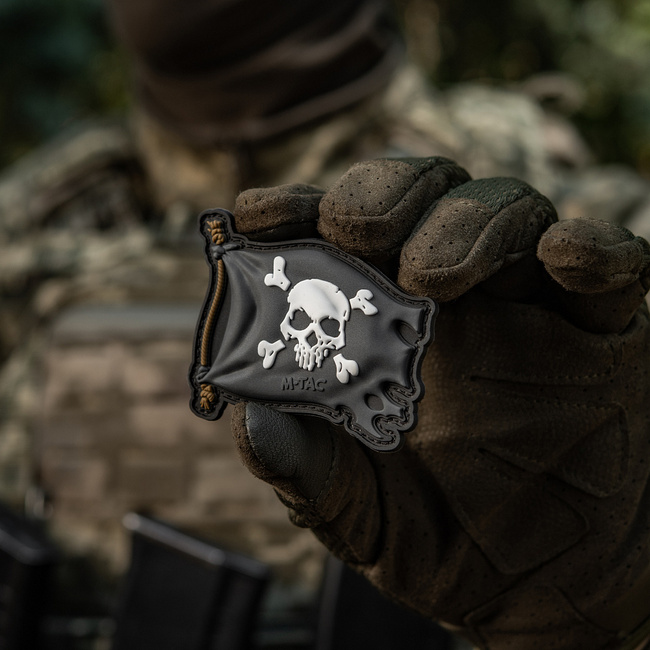 PATCH JOLLY ROGER PVC - NEGRU - M-TAC